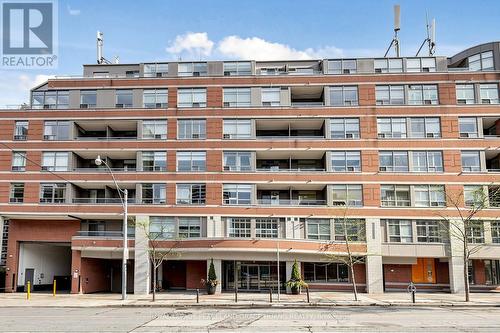 609 - 5 Rosehill Avenue, Toronto, ON - Outdoor With Balcony With Facade
