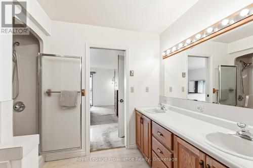 144 Elizabeth Street, Brighton, ON - Indoor Photo Showing Bathroom