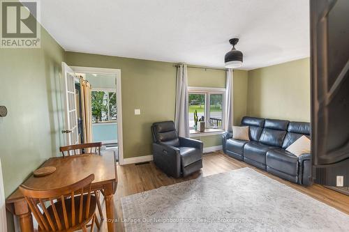 1397 Ontario Street, Cobourg, ON - Indoor Photo Showing Living Room