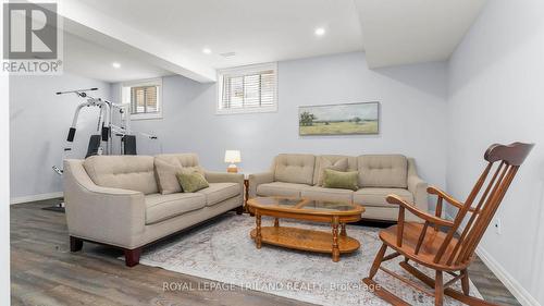 8 Melrose Court, St. Thomas, ON - Indoor