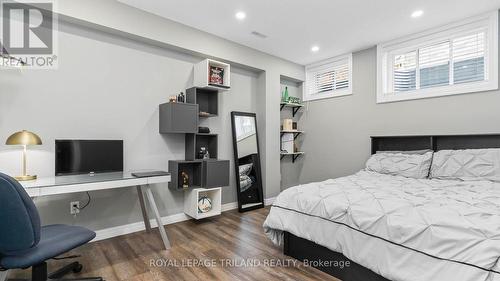 8 Melrose Court, St. Thomas, ON - Indoor Photo Showing Bedroom