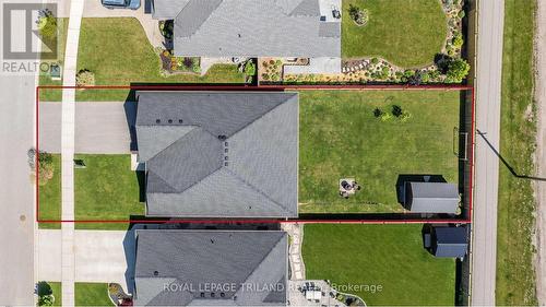 8 Melrose Court, St. Thomas, ON - Outdoor