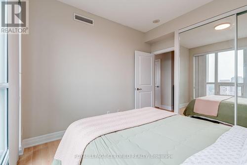 1806 - 100 John Street, Brampton, ON - Indoor Photo Showing Bedroom