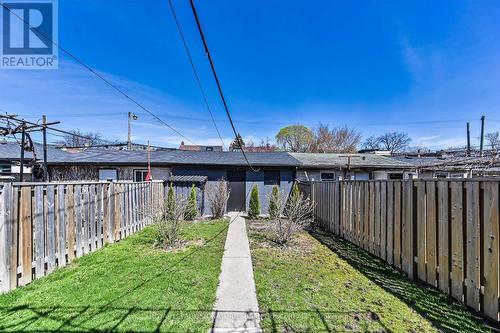 Backyard with double car garage - 493 Ossington Avenue, Toronto, ON - Outdoor