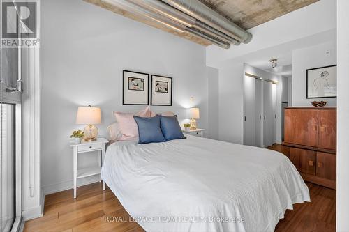 421 - 349 Mcleod Street, Ottawa, ON - Indoor Photo Showing Bedroom