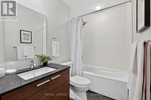 421 - 349 Mcleod Street, Ottawa, ON - Indoor Photo Showing Bathroom