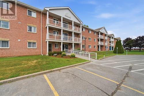 117 - 175 Haig Road, Belleville (Belleville Ward), ON - Outdoor With Facade