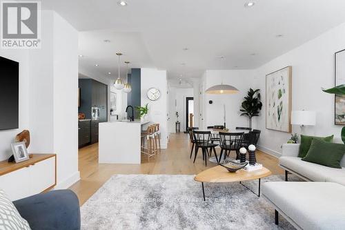 96 Summerhill Avenue, Toronto, ON - Indoor Photo Showing Living Room