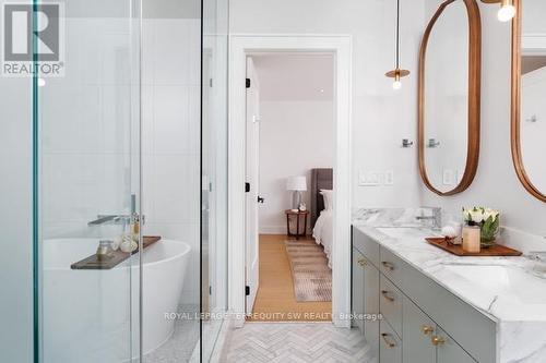 96 Summerhill Avenue, Toronto, ON - Indoor Photo Showing Bathroom