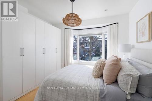 96 Summerhill Avenue, Toronto, ON - Indoor Photo Showing Bedroom