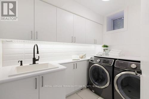 96 Summerhill Avenue, Toronto, ON - Indoor Photo Showing Laundry Room