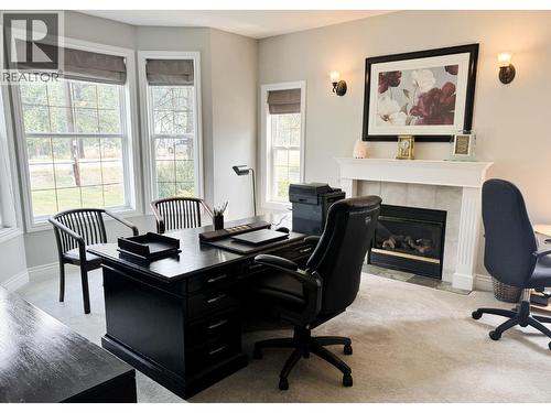 230 Prospect Drive, Grand Forks, BC - Indoor Photo Showing Office
