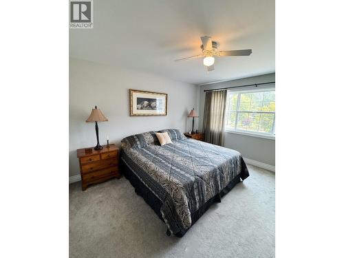230 Prospect Drive, Grand Forks, BC - Indoor Photo Showing Bedroom