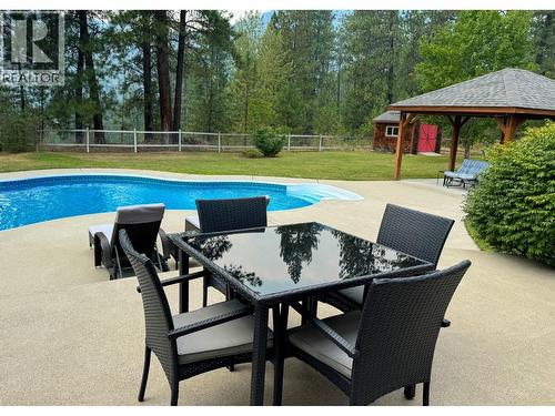 230 Prospect Drive, Grand Forks, BC - Outdoor With In Ground Pool With Backyard