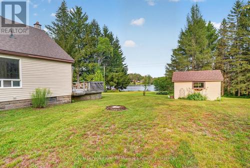 Side yard - 1857 Highway 518 E Highway, Kearney, ON - Outdoor