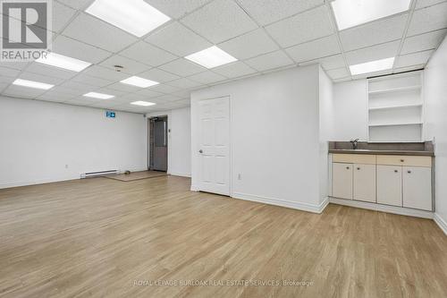 868 King Street W, Hamilton, ON 