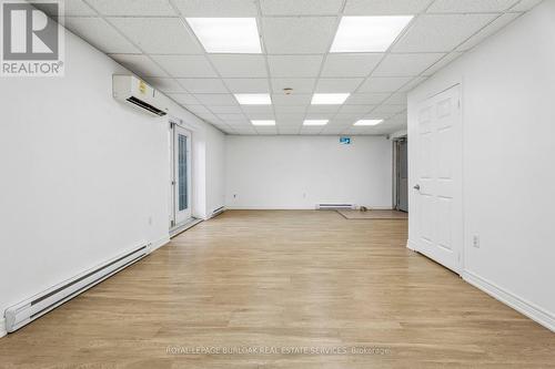 868 King Street W, Hamilton, ON 