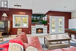 Wonderful Rec room to entertain family and friends - 
