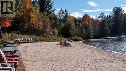 Large private beach for home owners and friends - 