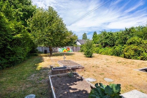 461 Howard Ave, Duncan, BC 