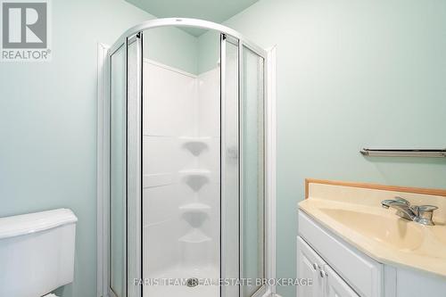 105 Copeland Creek Drive, Tiny, ON - Indoor Photo Showing Bathroom