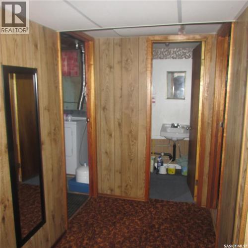 1240 10Th Avenue E, Regina, SK - Indoor Photo Showing Other Room