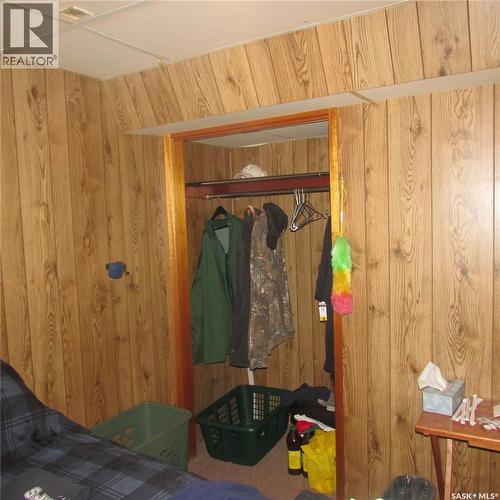 1240 10Th Avenue E, Regina, SK - Indoor
