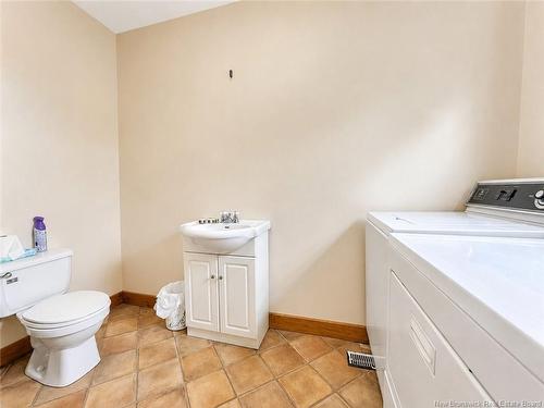 115-123 Pond Shore Rd, Sackville, NB - Indoor