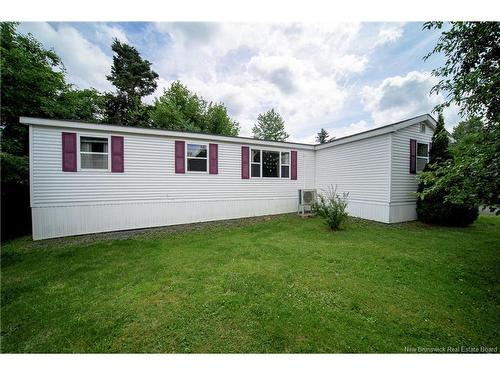 37 Kellys Dr, Fredericton, NB 