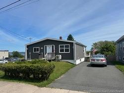 339 Lowell ST Saint John, NB E2M 2H6