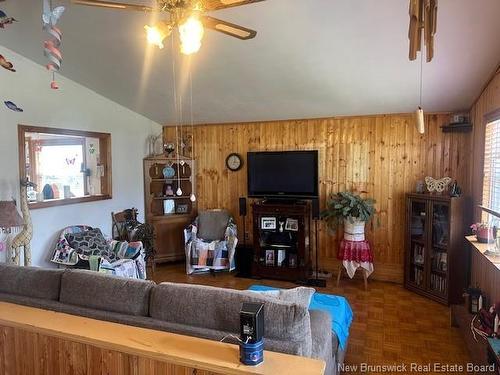 339 Lowell St, Saint John, NB 