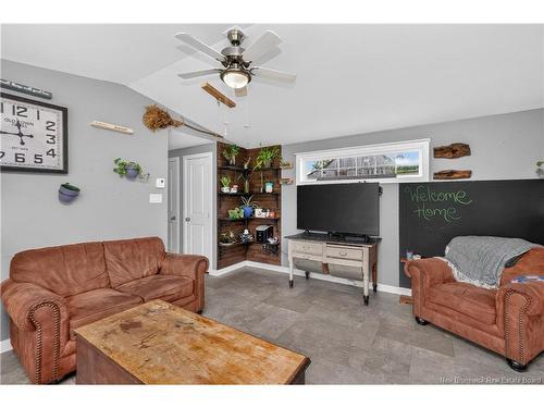 276 Zack Rd, Lutes Mountain, NB 