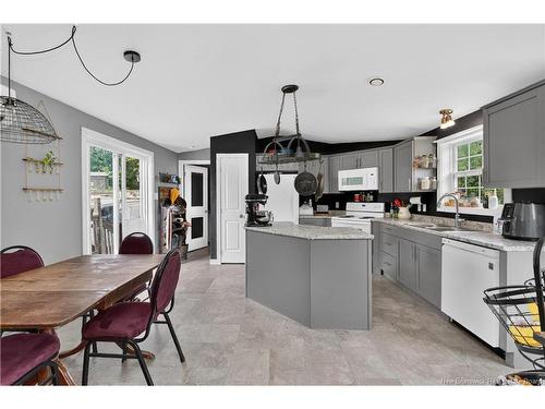 276 Zack Rd, Lutes Mountain, NB 