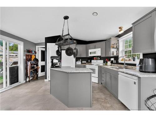 276 Zack Rd, Lutes Mountain, NB 