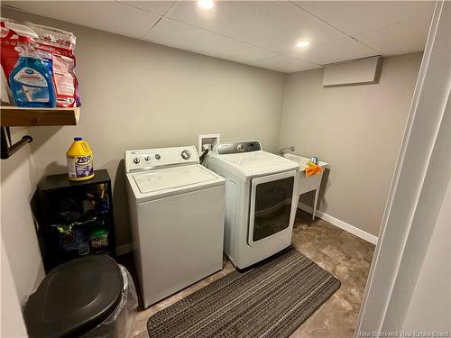 100 Leeside Dr, Moncton, NB 