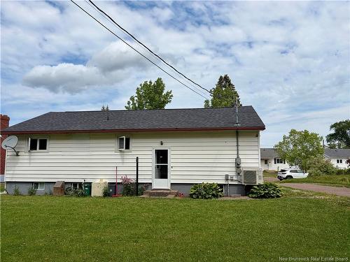 100 Leeside Dr, Moncton, NB 