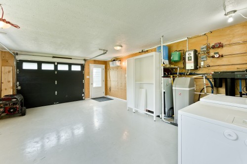 Garage - 415 Ch. Aylmer, Stratford, QC - Indoor Photo Showing Garage