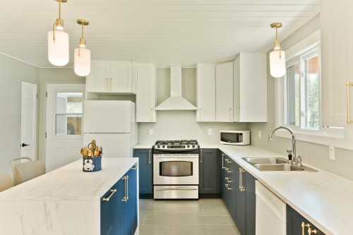 Cuisine - 415 Ch. Aylmer, Stratford, QC - Indoor Photo Showing Kitchen With Double Sink