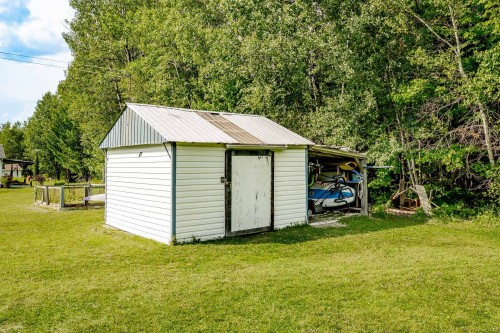 Remise - 415 Ch. Aylmer, Stratford, QC - Outdoor