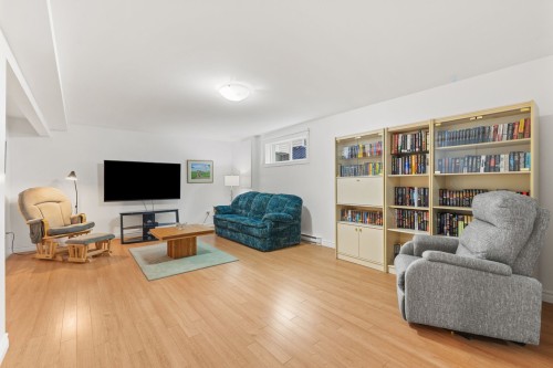 Family Room - 113 Rue Marie-Louise-Mcgregor, Gatineau (Buckingham), QC - Indoor
