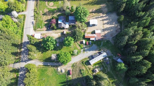 1341 Pratt Rd, Hilliers, BC 