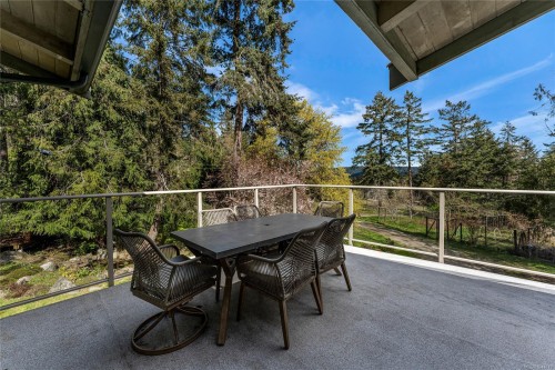 2083 North End Rd, Salt Spring, BC 