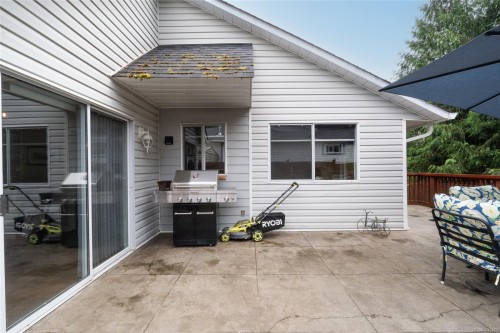 108 River Rd, Lake Cowichan, BC 
