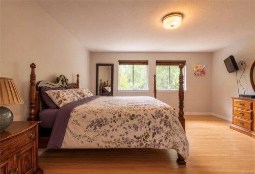 108 River Rd, Lake Cowichan, BC 