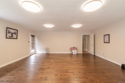108 River Rd, Lake Cowichan, BC 