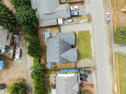 108 River Rd, Lake Cowichan, BC 