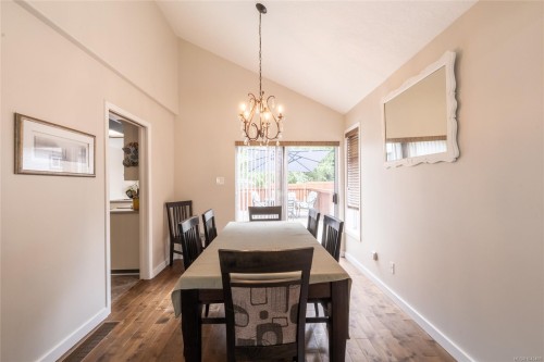 108 River Rd, Lake Cowichan, BC 