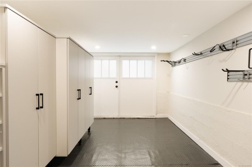 2168 Bartlett Ave, Oak Bay, BC 