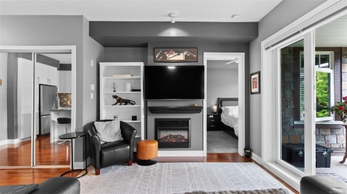 #203-1375 Bear Mountain Pkwy, Langford, BC - Indoor With Fireplace