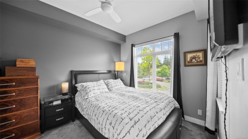 #203-1375 Bear Mountain Pkwy, Langford, BC - Indoor Photo Showing Bedroom